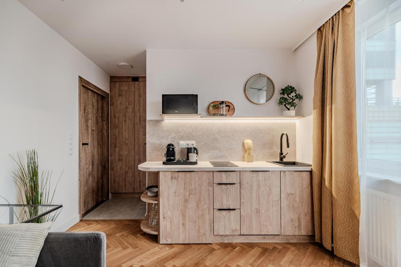 Apartments Modern City Centre Panska By Arrenda Warschau Buitenkant foto